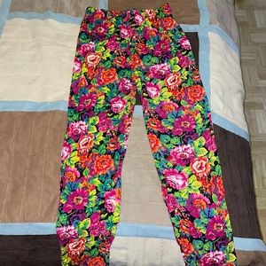 Stretch floral pants